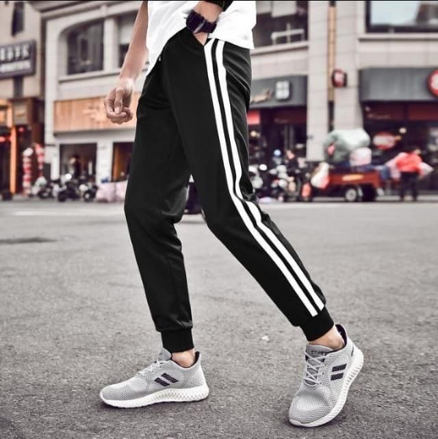 Solid Cotton Blend Slim Fit Men's Track Pants