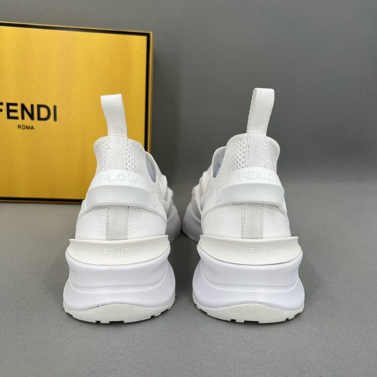 Fashionable White Mesh Running Spots Shoes For Men