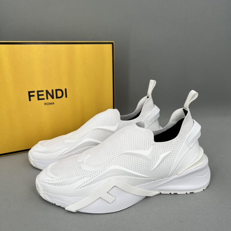 Fashionable White Mesh Running Spots Shoes For Men