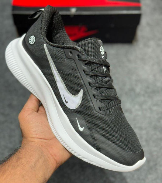 Stylish Run V2K Sports Running Shoes For Men