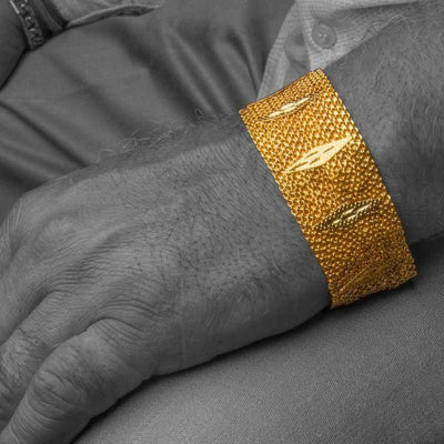 Stylish Gold Plated Bracelet For Me - Free / Golden - Shopaholics