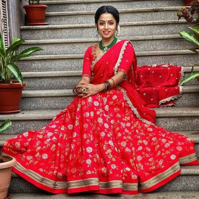 Banarasi Jequerd Silk Sequnce Zari Work Lehengha For Women - Red - Shopaholics