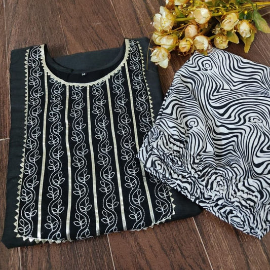 Cotton Straight Kurti With Tiger Print Paint For Women - M / Black - Shopaholics