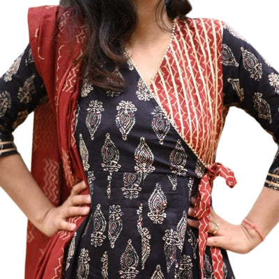 Elegant Cotton Anarkali Kurti Pant With Dupatta For Women - M / Black-Red - Shopaholics