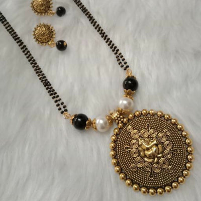 Fashionable Single Strand Mangalsutra Jewelry For Women - Free Size / Gold - Shopaholics