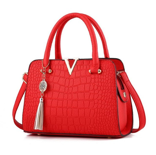 SWDF Crocodile Leather Women Tote V Letters Designer Handbags Luxury Quality Lady Shoulder Crossbody Bags Fringed.jpg 640x640 2232dc6b 5312 485a 9b01