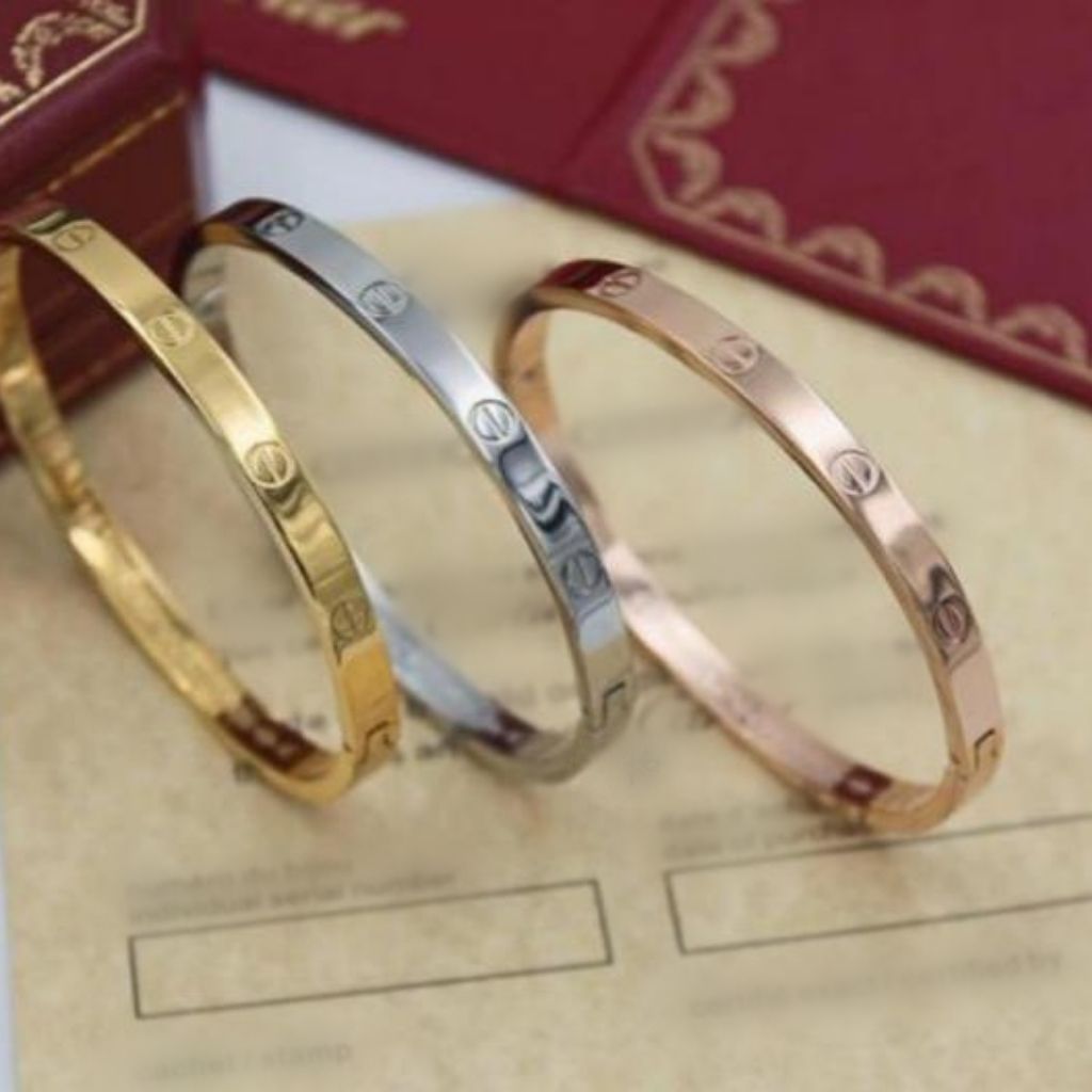 Buy GoldToned Bracelets  Bangles for Women by Queen Be Online  Ajiocom